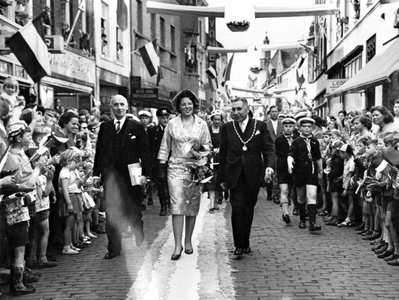 1960.B1 6 mei ; bezoek van prinses Beatrix