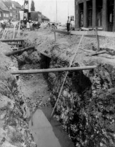 1966.H2c Opgravingen Roerkade-Visserstoren
