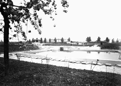 1979.L13d Aanleg van het golfslagbad aan de Achilleslaan