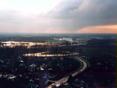 1993.C42c Hoog water te Roermond en Herten december 1993