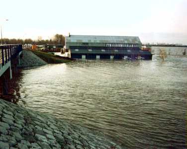 1993.C44c Hoog water te Roermond en Herten december 1993