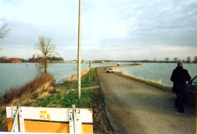 1993.C44d Hoog water te Roermond en Herten december 1993