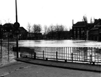 1995.A14c Januari/februari, Hoog water te Roermond en Herten