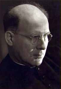 STO.15a Storms, drs. Jacques, H.H.; leraar Bissch. College te Roermond 1902-1975.