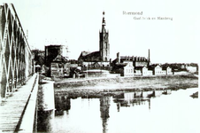 2.423a De Maasbrug met gasfabriek en kathedraal