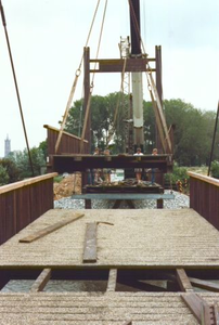 16.627a Montage van de brug over de Hambeek ter vervanging van de oude Rode brug
