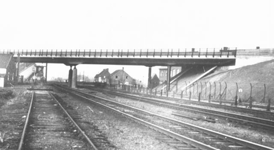 74.411a Viaduct in de spoorlijn onder de Venloseweg.