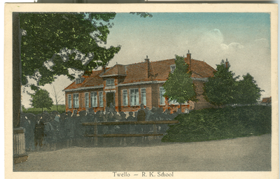 GAV-PK-Tw-384 Twello; Duistervoorde; Kerklaan; St. Martinusschool, 1916 - 1932