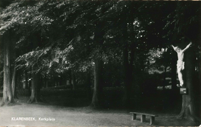 GAV-PK-K-033-a Klarenbeek; Kerkweg; missiekruis., 1965 - 1975