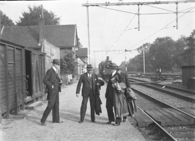 26053 FDHEEMAFF 329 Diverse foto 's gemaakt tijdens de overdracht van elektrische treinstellen aan de Nederlandse ...