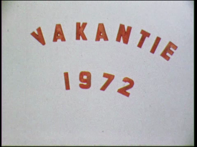 11842BB02403 Verslag van een vakantie van twee echtparen die met plezierjachten langs verschillende plaatsen in ...