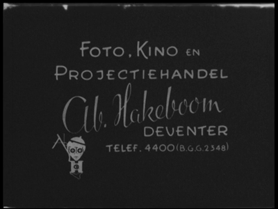 13134BB02539 Samenvatting: Compilatie van reportages over voedseldroppings, de bevrijding van Amsterdam, het ...