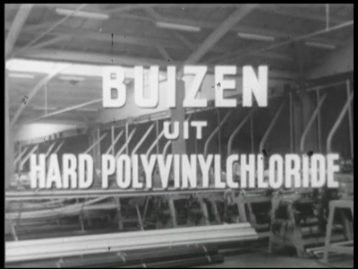 6154BB07143 Een film rondom de kunststof leidingen van buizenproducent Wavin uit Hardenberg, met beelden van een flat ...