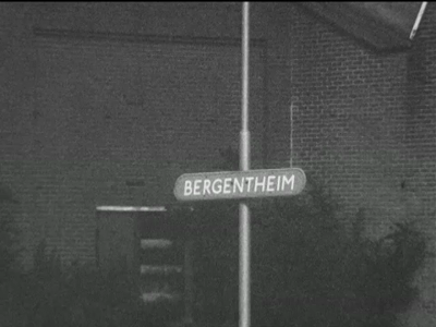 7275BB07196 Een bedrijfsfilm van kunststofproducent Wavin uit Hardenberg rondom folie bedoeld voor het afdekken van ...