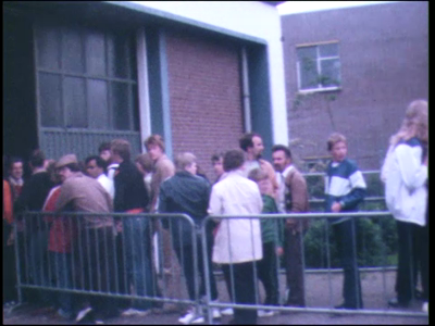 7634BB03470 Beelden van de avondwandelvierdaagse in Hardenberg, editie 25 jaar.Deelnemers schrijven zich in bij de ...