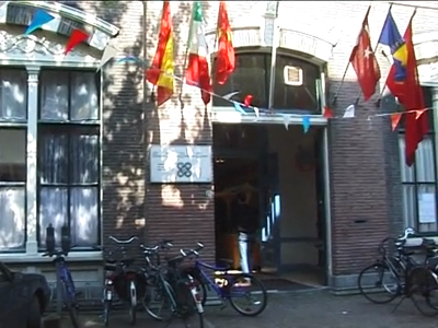 359 BB11359 Een opname van Kabelomroep Deventer (KOD), later opgegaan in Deventer Radio en Televisie (DRTV), met de ...