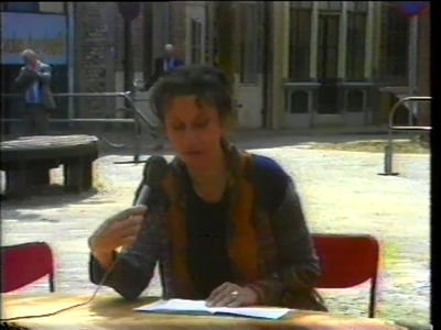 630 BB10726 Een uitzending opgenomen tijdens de Pinksterkrône van 1981, met fragmenten uit andere beeldmateriaal o.a. ...