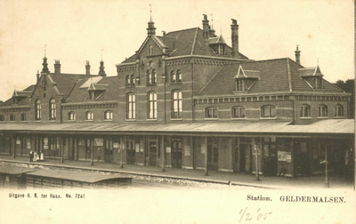 162892 Gezicht op het S.S.-station Geldermalsen te Geldermalsen.