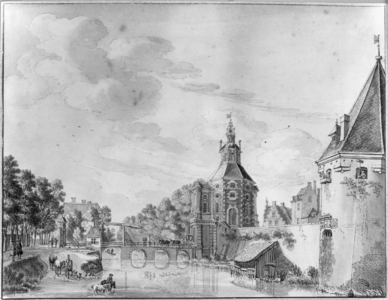 36612 Gezicht over de stadsbuitengracht te Utrecht op de stadswal met de Wittevrouwenpoort en -brug, uit het noorden, ...