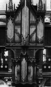 81483 Afbeelding van het orgel, afkomstig van de Nicolaikerk (Nicolaaskerkhof 8) te Utrecht, in het Rijksmuseum te Amsterdam.