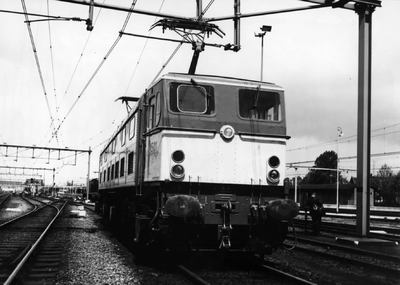 151618 Afbeelding van de Engelse locomotief nr. 1501 (serie 1500) op het emplacement te Venlo.