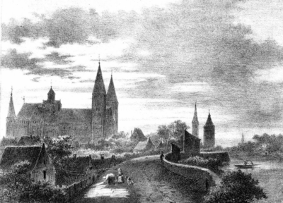 37305 Gezicht op de Mariakerk te Utrecht vanaf de stadswal, uit het zuidwesten, met rechts op de achtergrond de toren ...