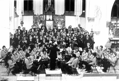 91731 Afbeelding van de opvoering van het jubileumconcert van de Christelijke Harmonie Vleuten in de ...