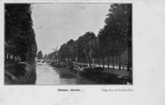 122783 Gezicht op de Stadsbuitengracht te Utrecht, vanaf de Willemsbrug, links de Catharijnesingel, rechts de Rijnkade ...