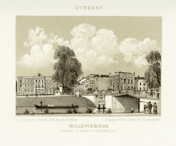 36863 Gezicht vanaf het Willemsplantsoen op de Willemsbrug te Utrecht uit het zuidoosten, met links het 1e ...