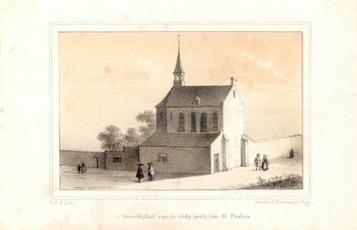 37667 Gezicht op het overgebleven koor van de kerk van de St.-Paulusabdij te Utrecht, met weglating van de verdere daar ...