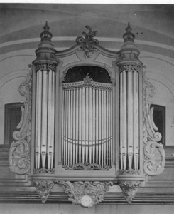 67581 Afbeelding van het nieuwe orgel van het Kerkgebouw van de Doopsgezinde Gemeente (Oudegracht 270) te Utrecht; ...