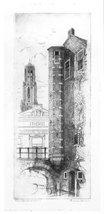 35420 Gezicht op de zijgevel met de traptoren van het koetshuis van het huis Janskerkhof 12 te Utrecht op de hoek ...