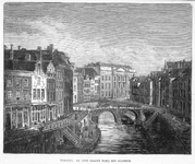 35807 Gezicht op de Oudegracht te Utrecht uit het westen vanaf de Bakkerbrug met de voorgevels van de huizen aan de ...