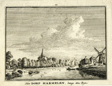 200552 Gezicht over de Oude Rijn bij Harmelen met tussen de bomen de Nederlands Hervormde kerk.