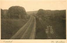 161922 Gezicht op de spoorlijn te Oosterbeek nabij het landgoed Mariëndaal.