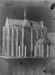 82997 Afbeelding van een maquette van de Domkerk (Domplein) te Utrecht.