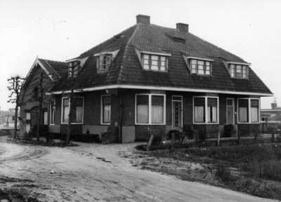 70289 Gezicht op de huizen Laan van Soestbergen 91-95 te Utrecht vanuit het noordoosten (op de hoek van de huidige ...