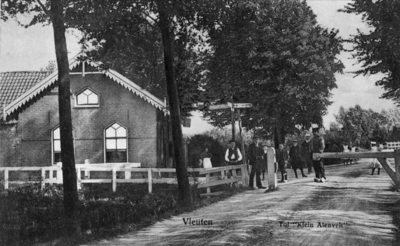 88656 Gezicht op de tol Klein Alenvelt aan de Utrechtseweg te Vleuten.N.B. De gemeente Vleuten is per 1 januari 1954 ...