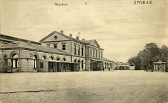 165043 Gezicht op het S.S.-station Zwolle te Zwolle.