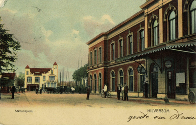 165207 Gezicht op het H.S.M.-station Hillversum te Hilversum.