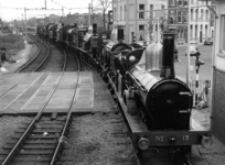 129047 Afbeelding van het terugbrengen van de stoomlocomotieven van het Nederlands Spoorwegmuseum (Maliebaanstation) te ...