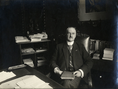 400521 Portret van dr. J.P. Fockema Andreae, burgemeester van Utrecht van 1914 tot 1933.