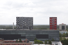 806263 Overzicht van een gedeelte van het Universiteitscentrum De Uithof te Utrecht, vanaf het gebouw van de faculteit ...