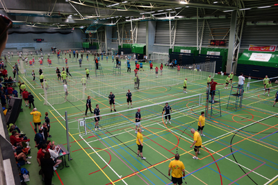 818850 Gezicht in de Sporthal Galgenwaard (Herculesplein 341) te Utrecht tijdens het 13e, door de Stichting Bechterew ...