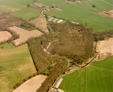 50481 Luchtfoto van het Voormalig Werk aan de Daatselaar aan de Grebbelinie te Renswoude, uit het zuidwesten.