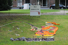 1017 Mozaiëken Fruitcorso 2013. Mozaiek met als titel Beet , gemaakt door Gemeente Tiel. Gesponsord door Tiel stad van Flipje