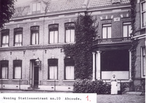 338; De woning aan de Stationsstraat 10 te Abcoude