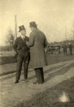  C.G. Quarles van Ufford en F.C.C. van Tuijll tot Serooskerken bij officiële opening watertoren