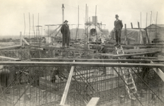  Bouw watertoren Maartensdijk (nu Utrecht na annexatie in 1954), wapening onderbouw