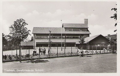 Trb_095. Gereformeerde school aan de Koolweg., ca. 1937